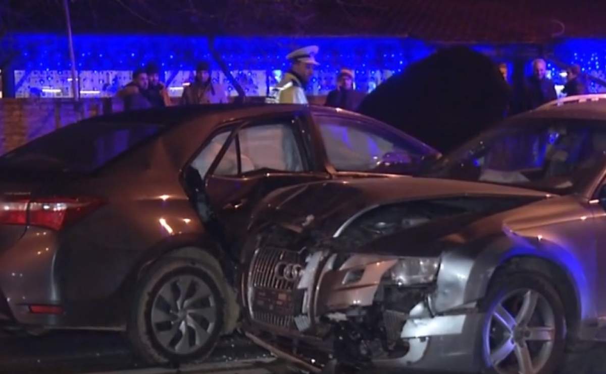VIDEO / Accident grav în Capitală! Două maşini s-au ciocnit violent din cauza unui şofer neatent
