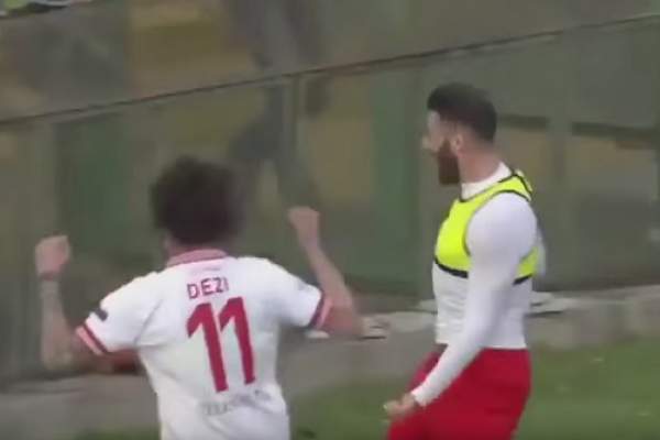 Mai tare decât Messi şi Cristiano Ronaldo! Un fotbalist necunoscut a marcat un gol fabulos! / VIDEO