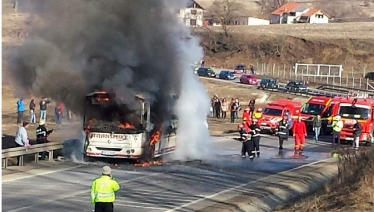 ULTIMA ORĂ! Autobuz în flăcări în Sibiu