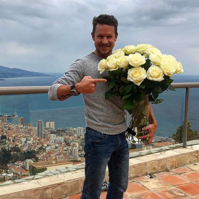 FOTO / Vine barza la Mihaela Rădulescu? Ce i-a oferit Felix Baumgartner de "Ziua Îndrăgostiţilor"