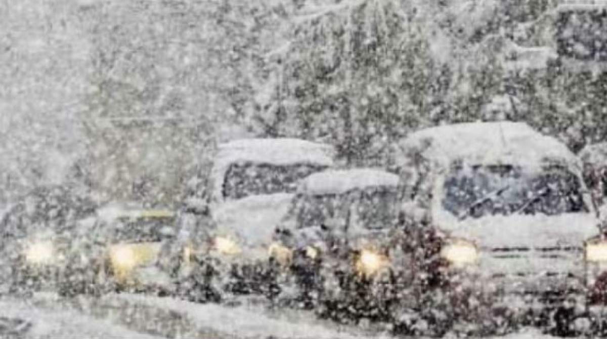 Meteorologii au emis o avertizare nowcasting! Uite ce zone sunt vizate de CODUL GALBEN de ninsori abundente