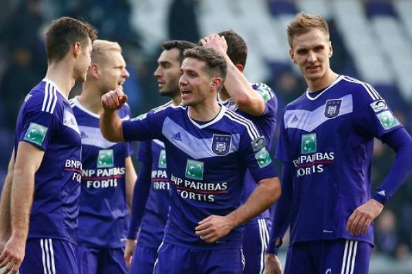 Nu a uitat de unde a plecat! Chipciu a propus la Anderlecht doi fotbaliști care s-au despărțit de Steaua!