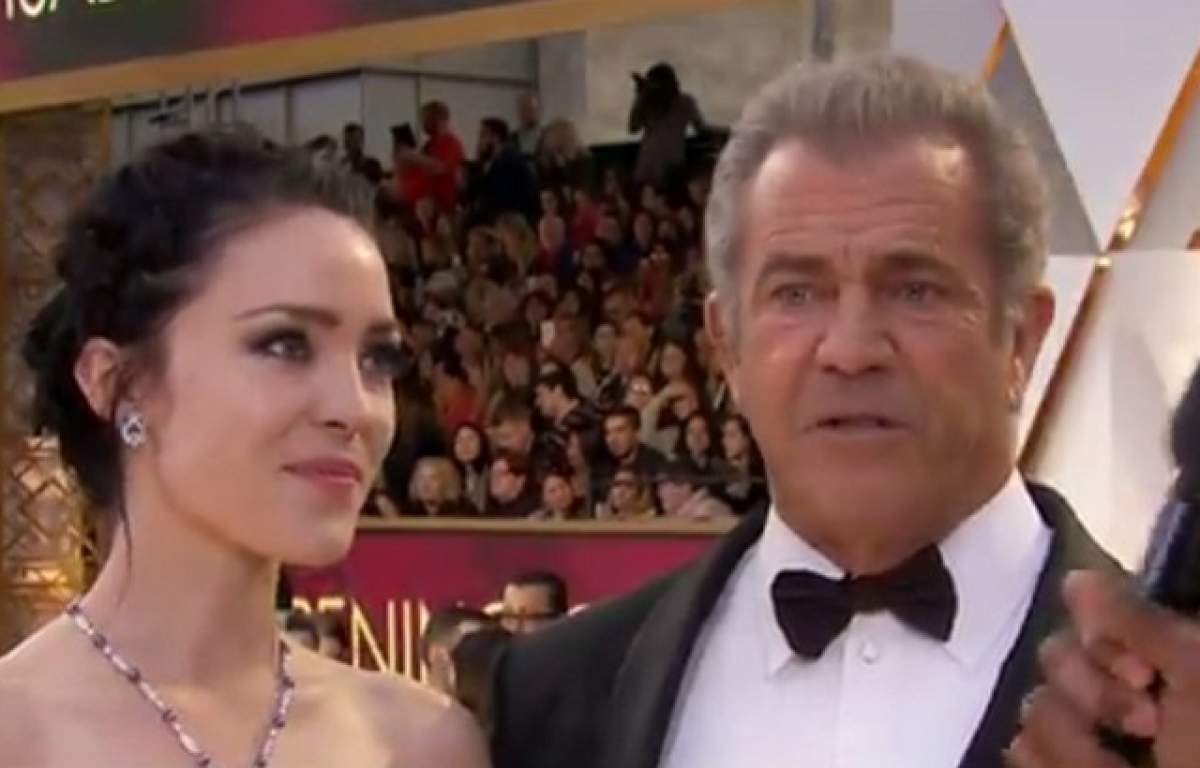 FOTO / Mel Gibson și-a arătat pentru prima dată cel de-al nouălea copil la Gala Premiilor Oscar 2017! Cum arată iubita lui tânără, proaspăt mămică