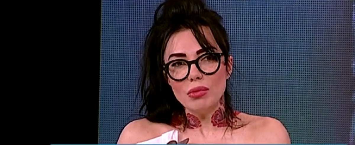 FOTO / DJ Wanda, ce-ai făcut? Vedetei mai că era să îi iasă sânii din rochie