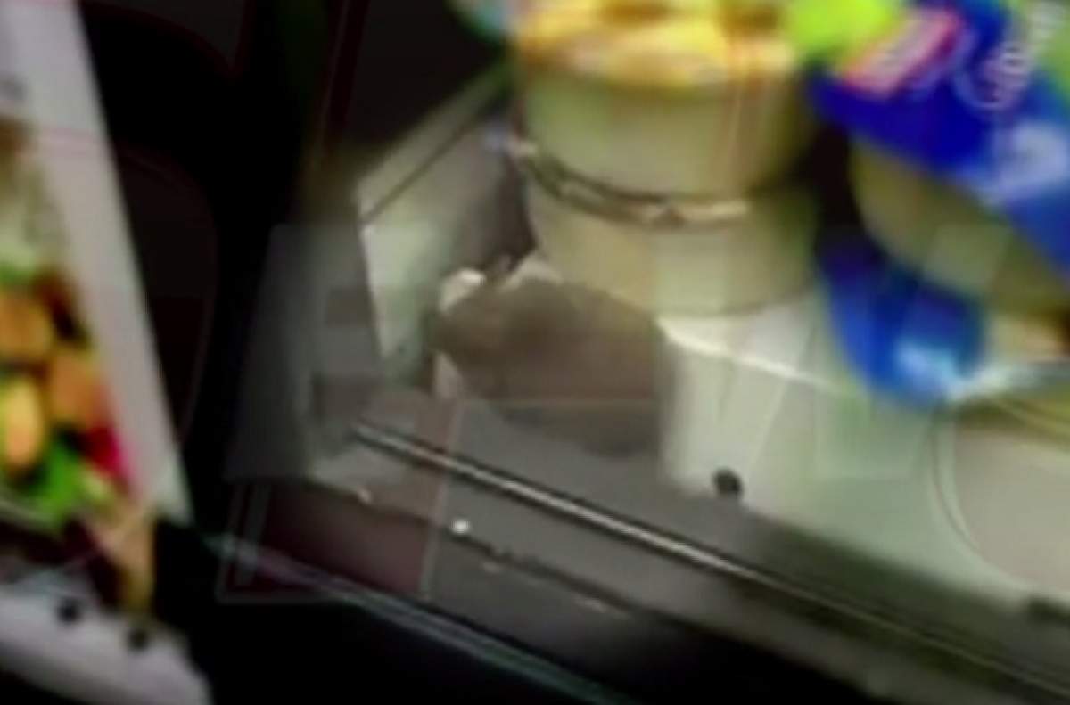 VIDEO  / Un şoarece a fost surprins din nou într-un supermarket din Bucureşti. Ce s-a întâmplat în scurt timp cu magazinul