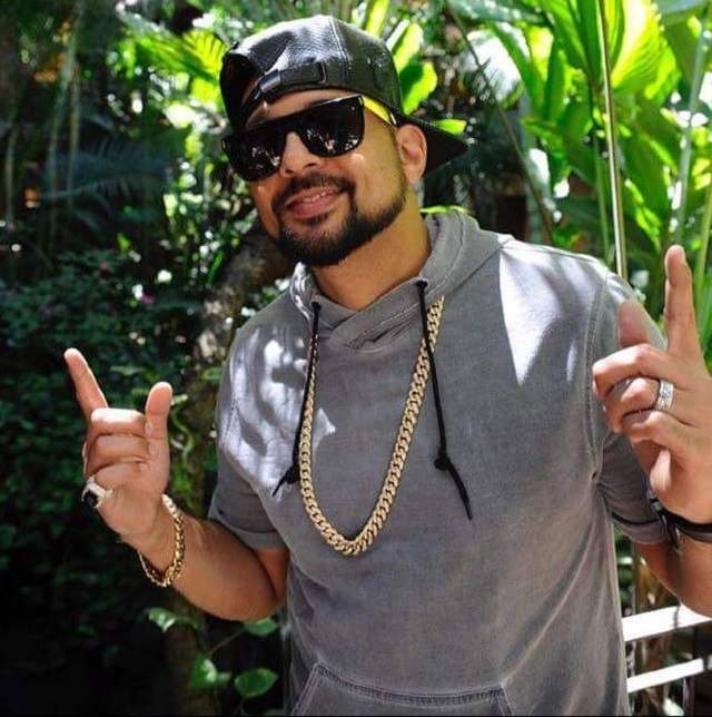 FOTO / Sean Paul a devenit tată! Prima poză cu copilul