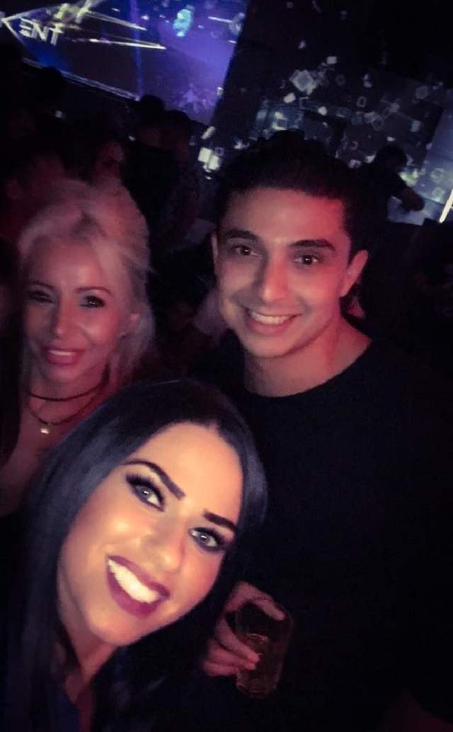 Cum a făcut femeile să gâfâie un bărbat celebru din showbiz, o noapte întreagă