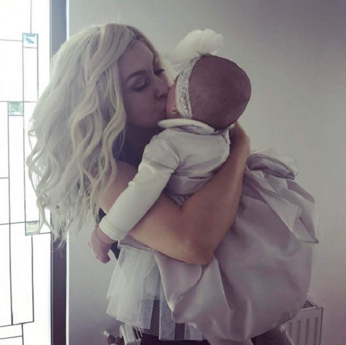 VIDEO / Andreea Bălan, copleşită de fetiţa sa Ella: "Ea este cea mai de preţ comoară a mea"
