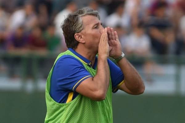 Dan Petrescu ştie care este cheia succesului pentru echipa naţională! Pe ce jucători ar trebui să se bazeze Daum