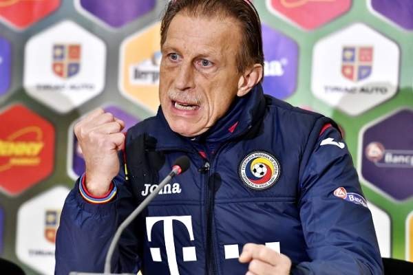 Asta e cheia succesului! Cum îl ajută Gigi Becali pe Christoph Daum să învingă Danemarca!