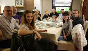 Simona Gherghe şi iubitul ei au avut o duminică în familie! Cu cine au luat masa cei doi viitori părinţi şi ce AU OBSERVAT FANII în poză