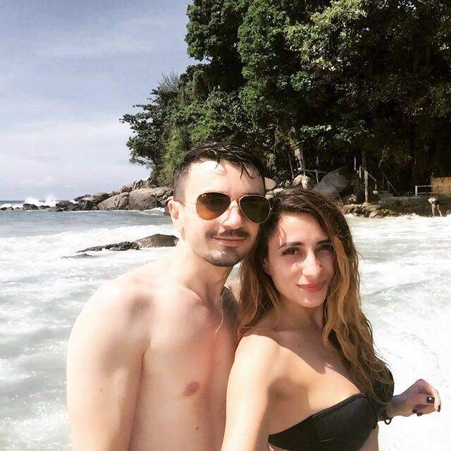 FOTO / Toată lumea ştie de relaţia controversată dintre Ileana Ciuculete şi băieţii ei, dar nimeni nu ştie ce fiica sexy are Cornel Galeş