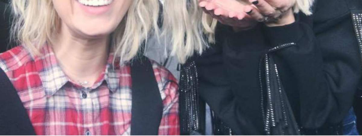 VIDEO / Au mers la petrecere în pijamale! ELE sunt cântăreţele curajoase care au apărut aşa şi la tv