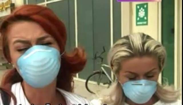 FOTO / Surorile Bambi, probleme în Dubai! Au ajuns să poarte măşti medicinale: "Nu este o fiţă, nu e de caterică"