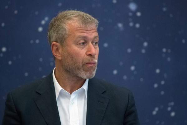 Războiul banilor între Chelsea şi Real Madrid! Roman Abramovich îi oferă un munte de bani unui fotbalist!