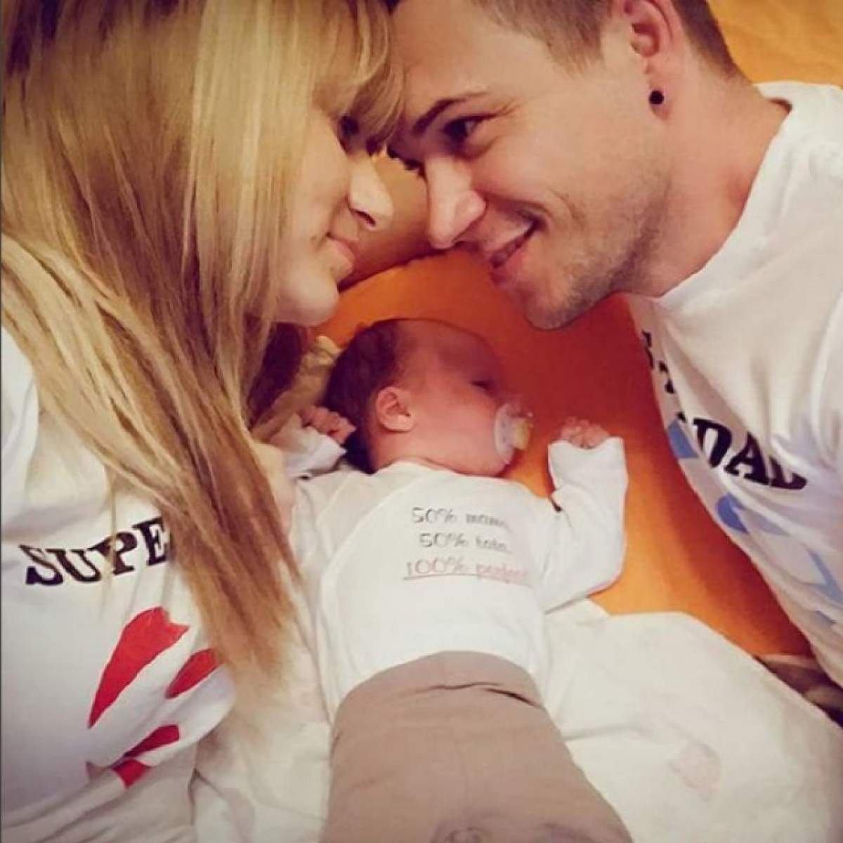 FOTO / Bucăţică ruptă din tatăl sau! Aşa şi-au surprins fiul Marian şi Cristiana, foşti concurenţi la "Mireasă pentru fiul meu"