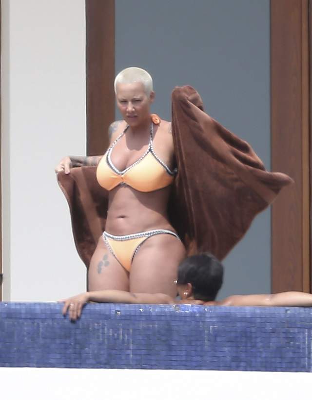 FOTO / Șoc și groază! S-au dus zilele în care Amber Rose sucea mințile bărbaților! Vedeta arată îngrozitor