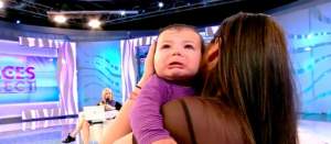 VIDEO / Mara Bănică a făcut un gest emoţionant în direct, la tv! Nu a mai rezistat să vadă AŞA un bebeluş de doar 8 luni