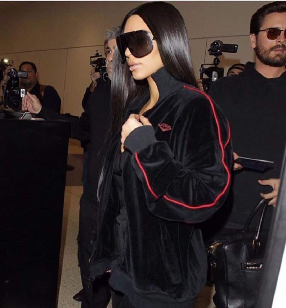 FOTO / Kim Kardashian a renunțat la extensiile de păr! Așa arată starleta, fără artificii