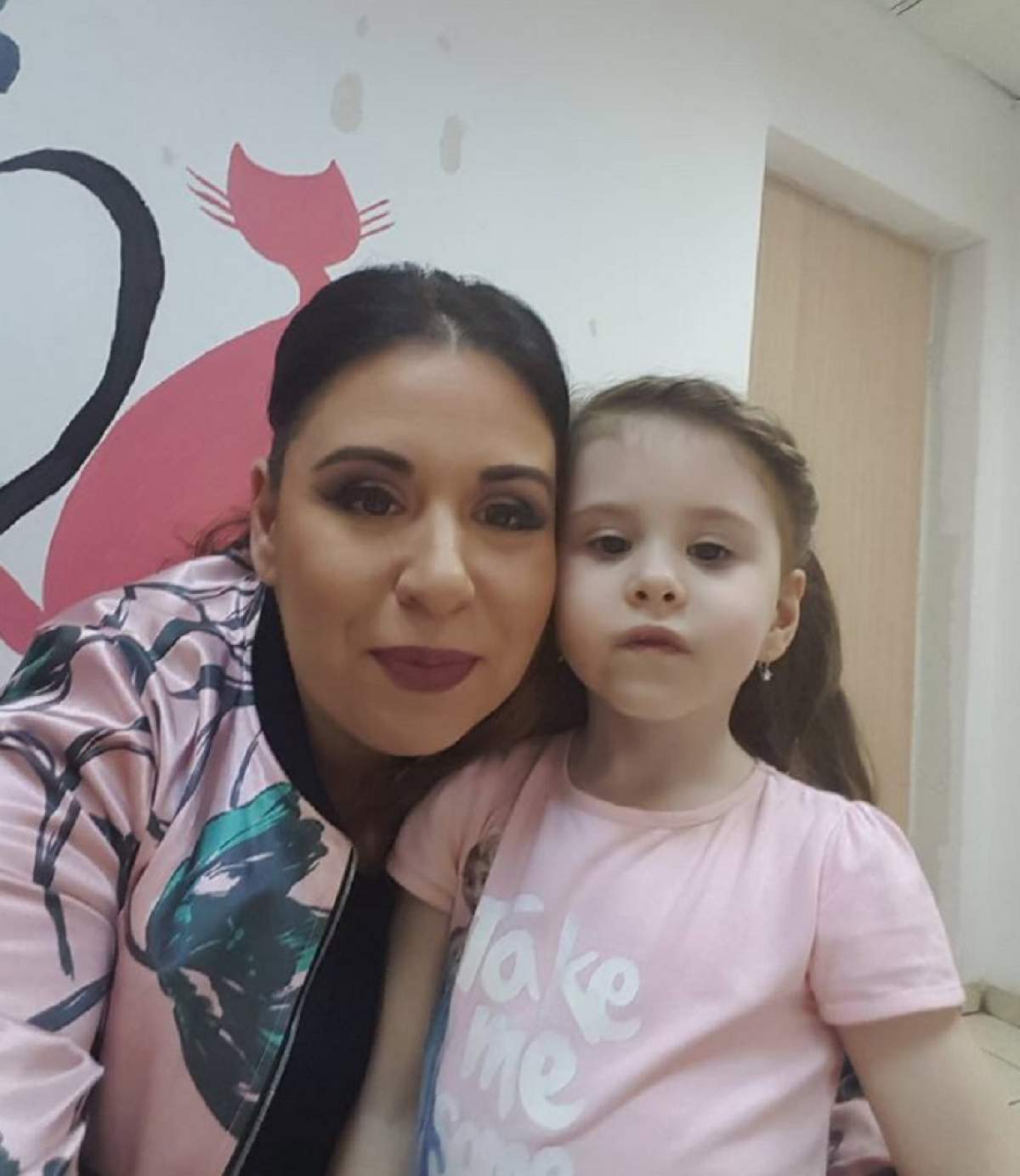 VIDEO / Oana Roman, fiica la TV! S-a emoționat cumplit când a văzut ce a desenat Isabela pentru ea