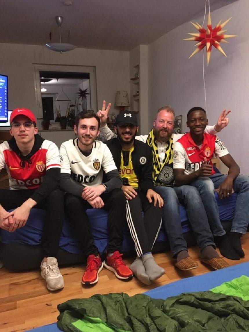 GALERIE FOTO /  Gest superb făcut de fanii Borussiei pentru cei ai lui AS Monaco, după atacul de la Dortmund!