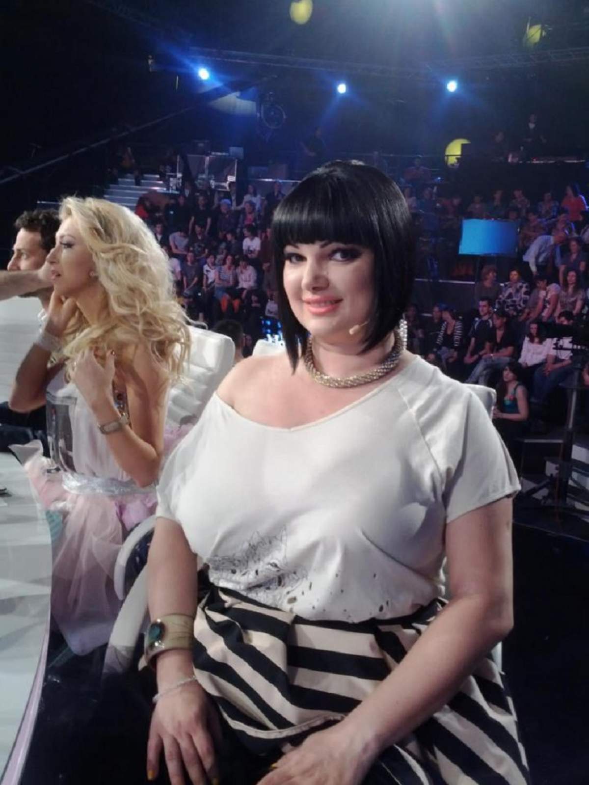 FOTO / Ozana Barabancea nu şi-a micşorat stomacul! Adevărul despre vizita la spital, în Turcia: "Doamne, eu şi acum m-aş opera, dar..."