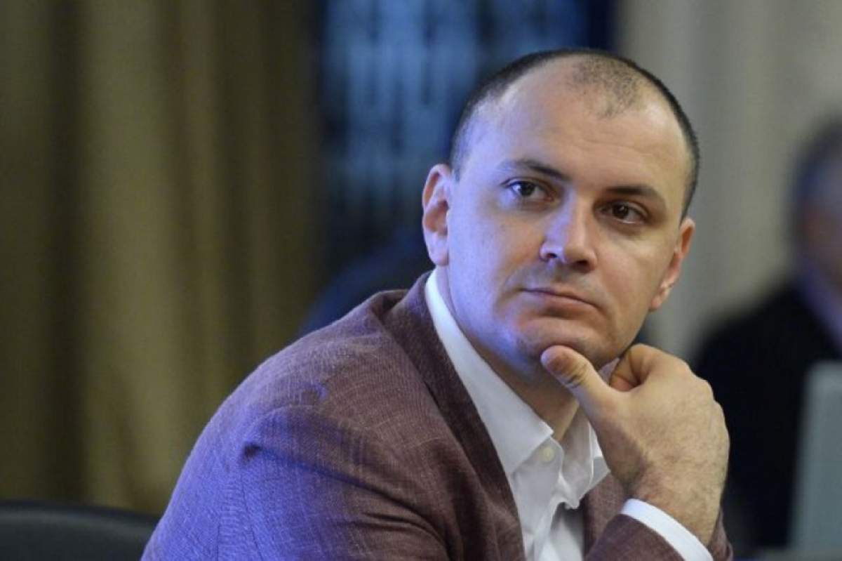 FOTO / Sebastian Ghiţă a fost prins, după ce a încercat să se legitimizeze cu acte false! Cum arată fostul deputat acum