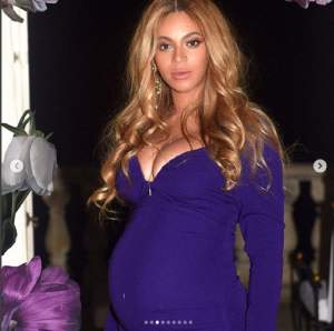 FOTO & VIDEO / Beyonce, cu burtica de gravidă din ce în ce mai mare! Mai are puțin și își va strânge gemenii în brațe
