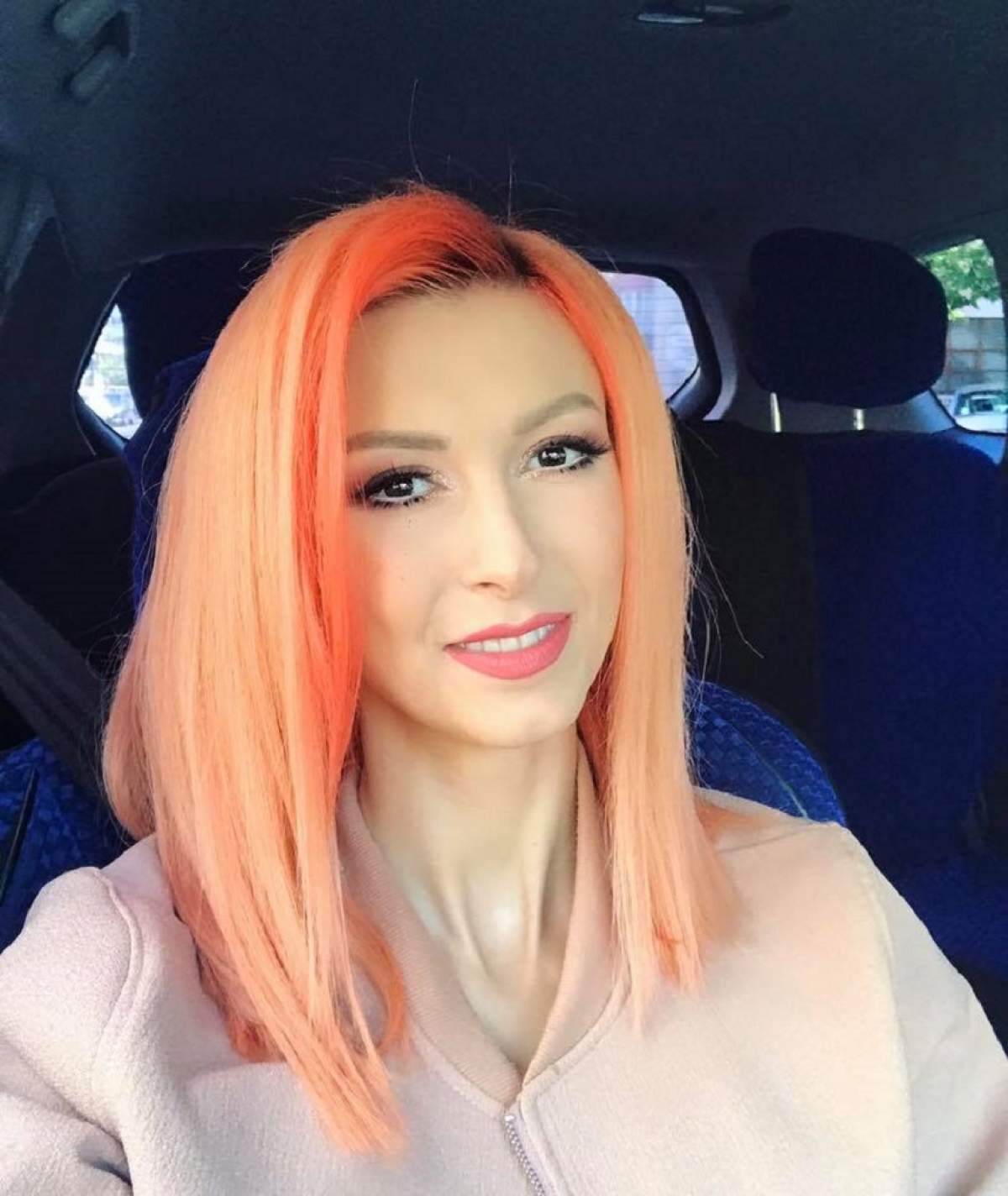 FOTO / Ce a postat Andreea Bălan pe Facebook înainte cu câteva ore de botezul fiicei sale
