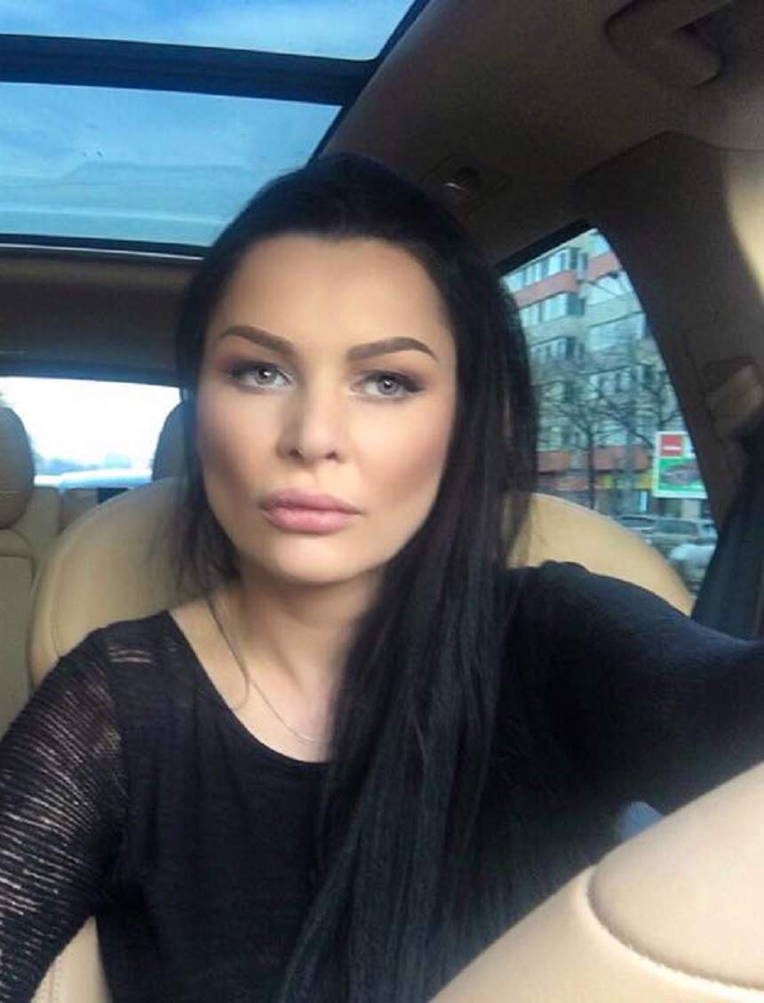 FOTO / Brigitte Sfăt l-a abandonat pe Ilie Năstase? Focoasa brunetă a plecat din țară în mare secret