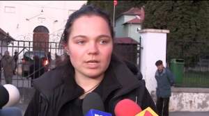VIDEO & FOTO / Momente cutremurătoare! Sicriul în care e trupul lui Dor Geta Popescu a ajuns acasă, la Râşnov