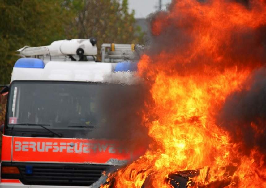 Incendiu puternic în Bucureşti! 42 de oameni au primit ajutor medical la faţa locului, iar 8 au fost internaţi