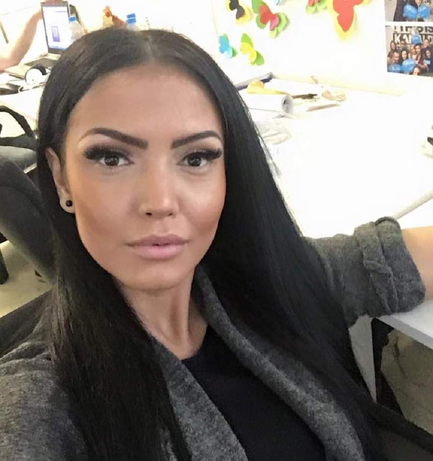 FOTO / Andreea Mantea şi-a pus gene false chiar mai lungi şi dese ca până acum. Fanii au reacţionat: "Seamănă mai mult cu două mături"