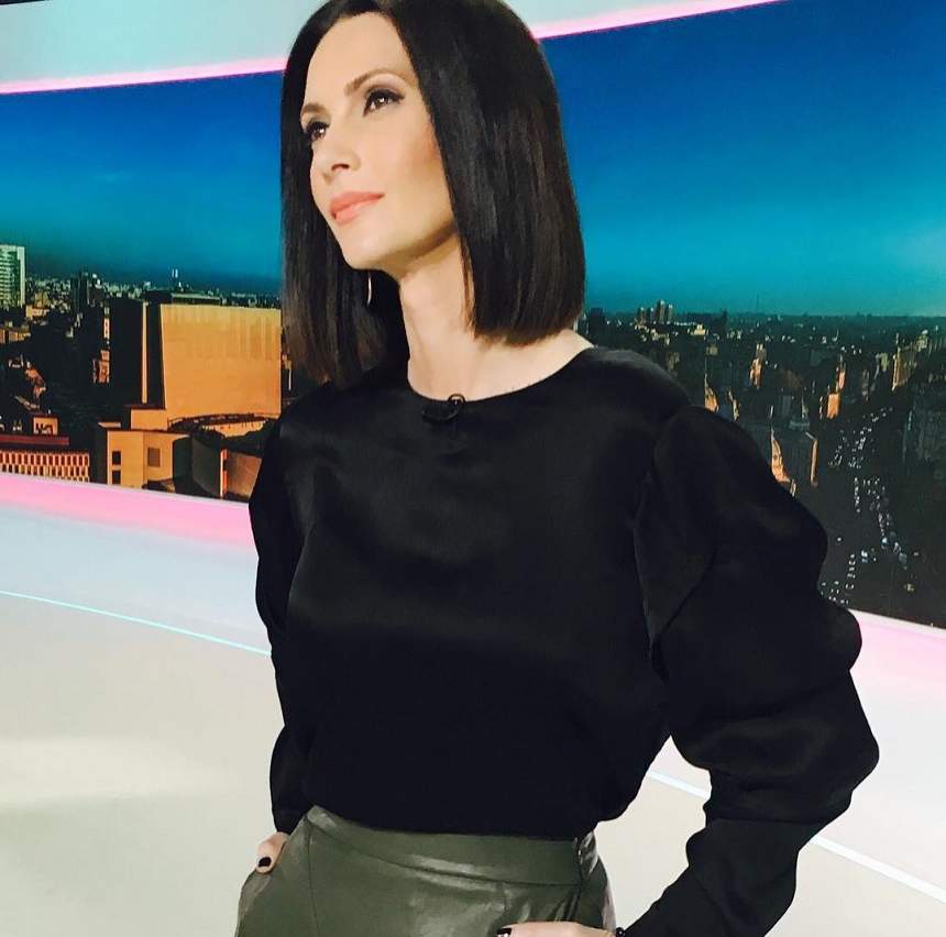 FOTO / Andreea Berecleanu a apărut cu un alt look la "Observator"! Cum s-a tuns frumoasa ştiristă