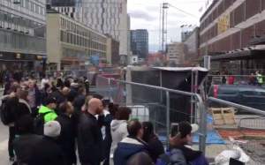 VIDEO / UPDATE ATAC Stockholm: cel puţin 4 morţi, după ce un camion a intrat într-o mulțime! Detalii terifiante au ieşit la iveală