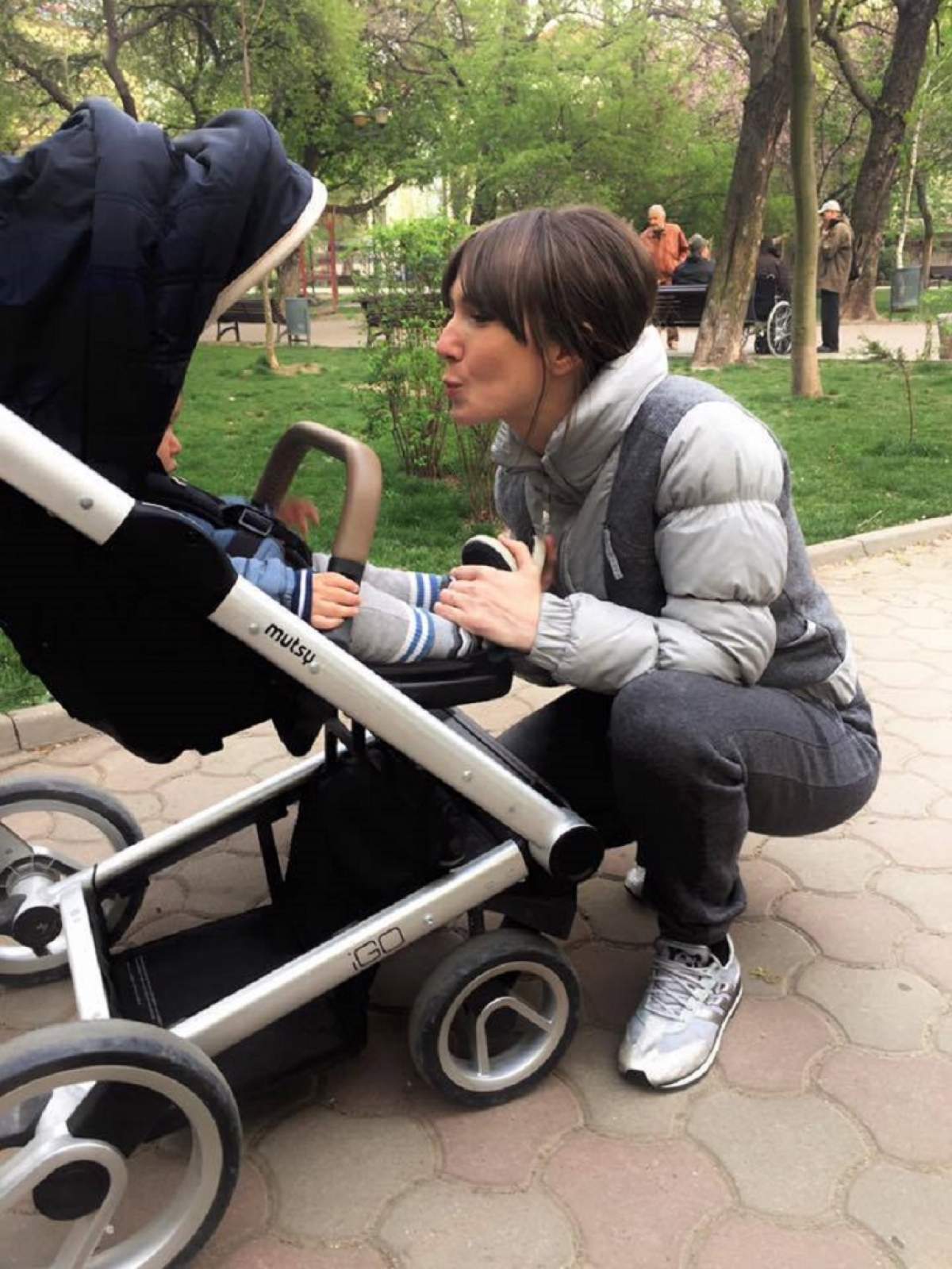Adela Popescu, din nou însărcinată?! Anunțul făcut chiar de vedetă: ”Să le am ca reper și la surioară”