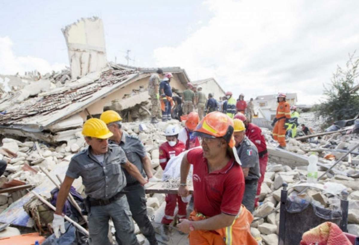 FOTO / Cutremur în China! Cel puţin 8 persoane au murit