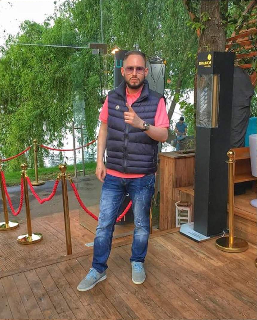 Versace și-a filmat iubita ieșind de la duș și toată lumea a văzut de ce e ”barosanul” fericit! Video INTERZIS minorilor