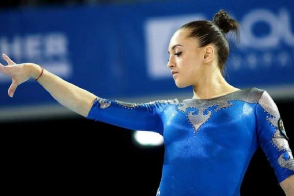 Larisa Iordache, medalie de aur la paralele, la FIG World Challenge Cup