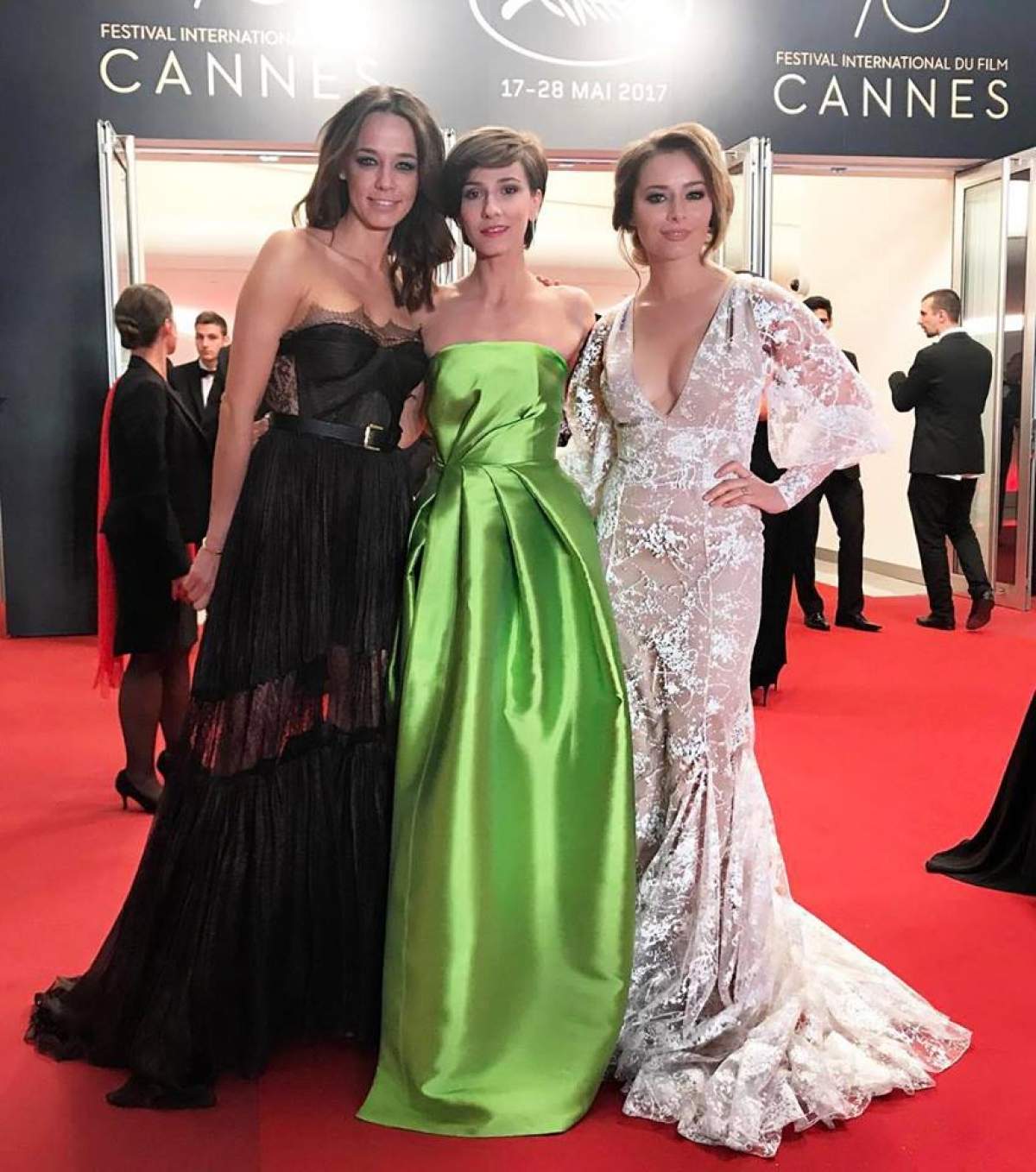 Laura Cosoi, Andreea Raicu şi Dana Rogoz au strălucit pe covorul roșu de la Cannes. Ce ţinute au purtat