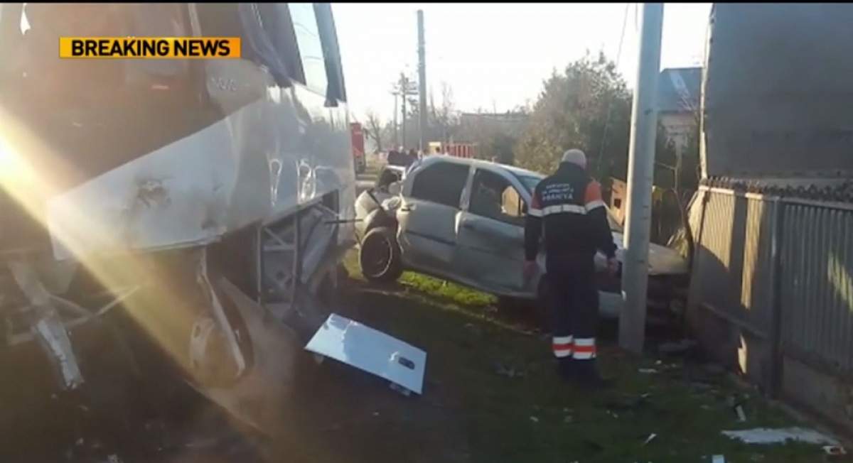 VIDEO / Accident GRAV cu un microbuz! Există mai multe victime