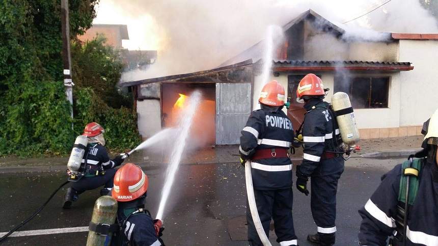 FOTO / INCENDIU periculos lângă Bucureşti, la un centru de butelii! S-a înregistrat prima victimă