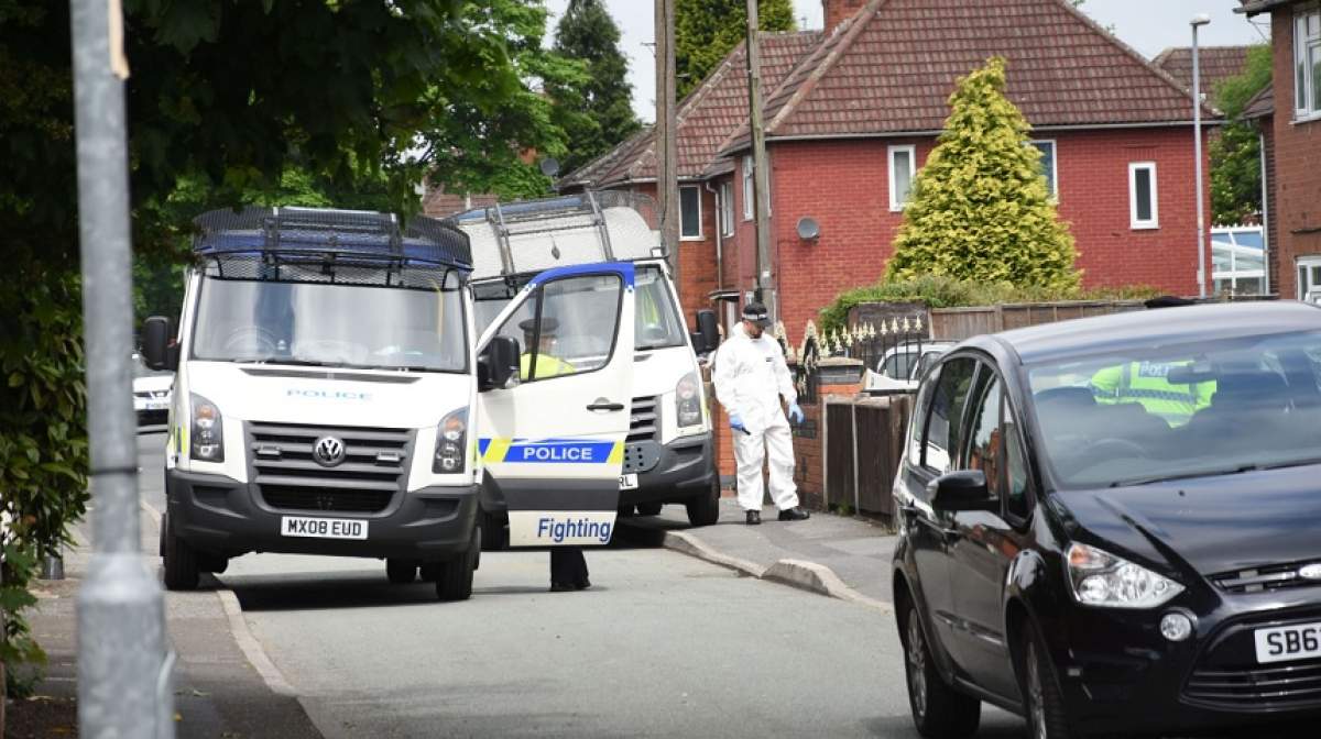 A fost reţinută cea de-a şaptea persoană suspectată în cazul atentatului de la Manchester! Poliţiştii au găsit materiale explozibile