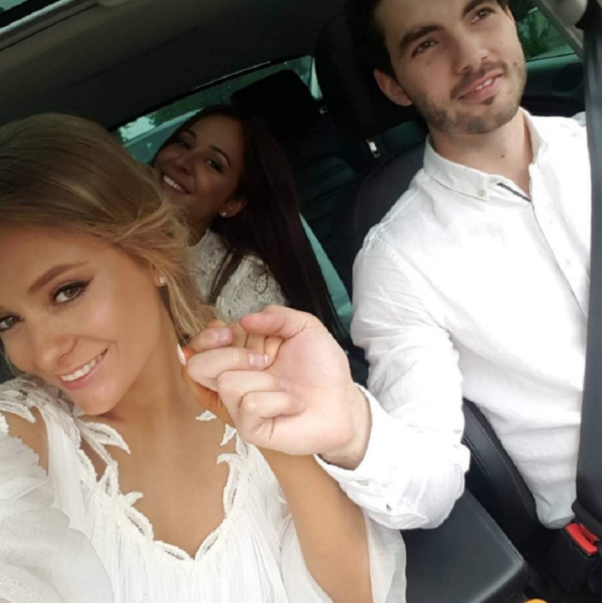 FOTO / Oana, sora Deliei, se cunună religios astăzi! Anunţul făcut în urmă cu puţin timp