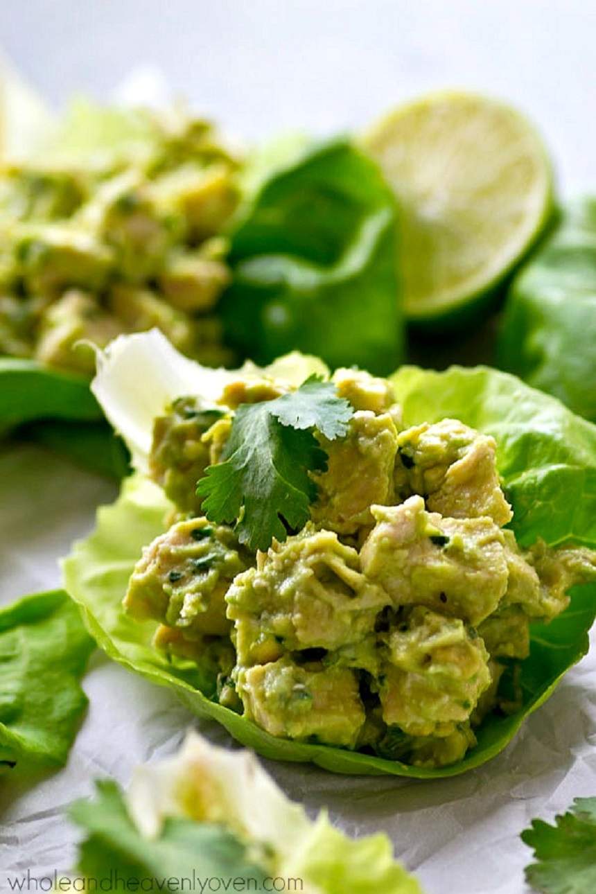 O reţetă delicioasă şi sănătoasă! Salată de pui cu avocado