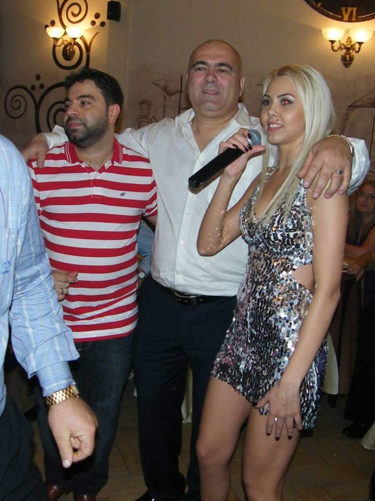 FOTO / Sparge un milion de euro pentru ea! Cine e bărbatul disperat să îi salveze viaţa Denisei Manelista