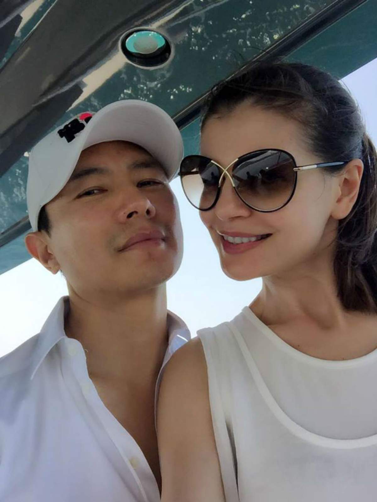 FOTO / Monica Gabor s-a filmat în timp ce i se făcea o INTERVENŢIE ESTETICĂ: "Vă place rezultatul?"