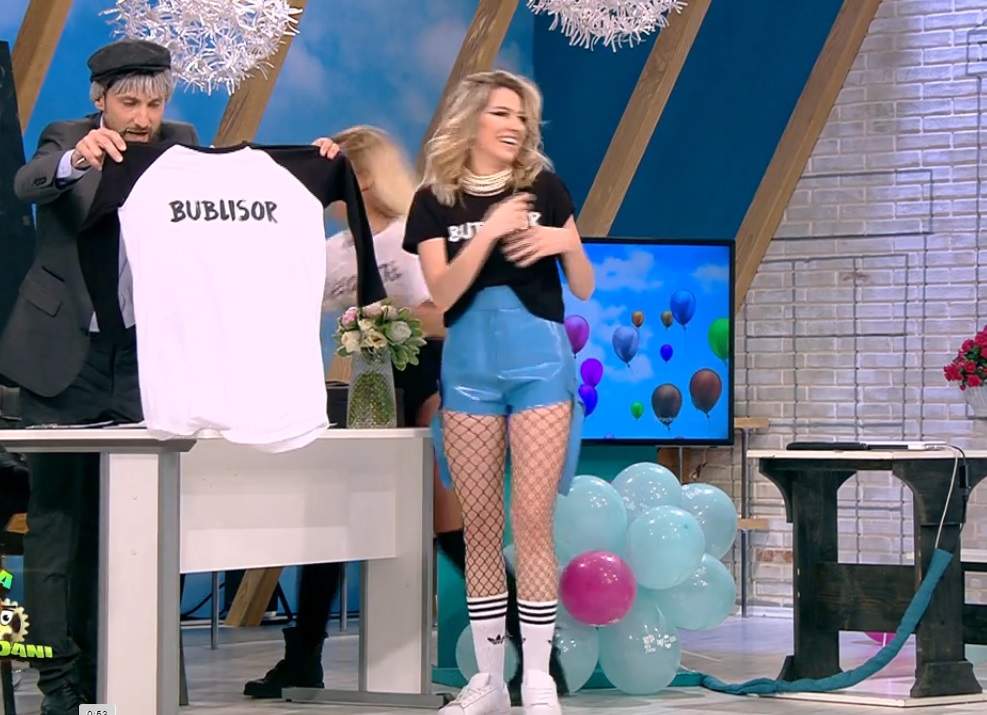 VIDEO / Dani Oţil a făcut ochii mari când a văzut-o. Cum a apărut Lidia Buble azi, la TV. Iubita lui Răzvan Simion, sexy şi rea