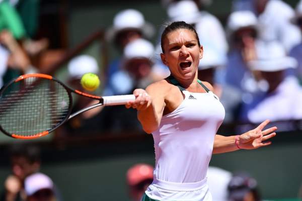 Nu o iartă pe Simona Halep! O legendă a tenisului dă de pământ cu jucătoarea noastră!