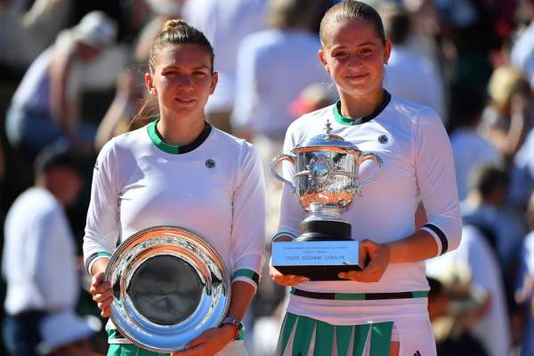 A ratat titlul la Roland Garros şi primul loc mondial, dar se umple de bani! Suma impresionantă câştigată de Simona Halep!